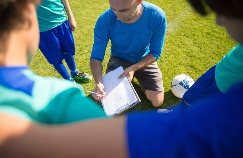 Formaciones de fútbol adecuadas para equipos amateurs.